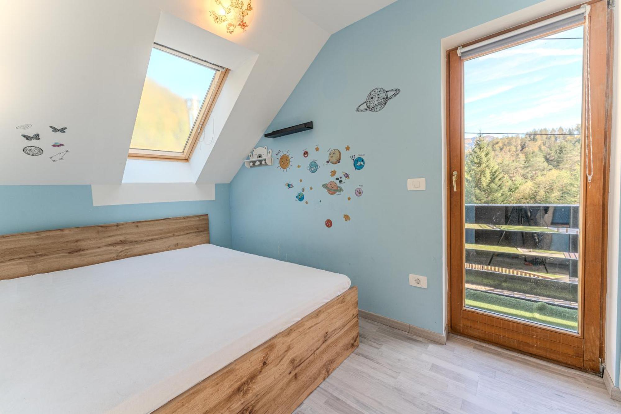 Idyllic Triglav Forest Retreat - Alps, Trails, Lakes, Falls Mojstrana Extérieur photo